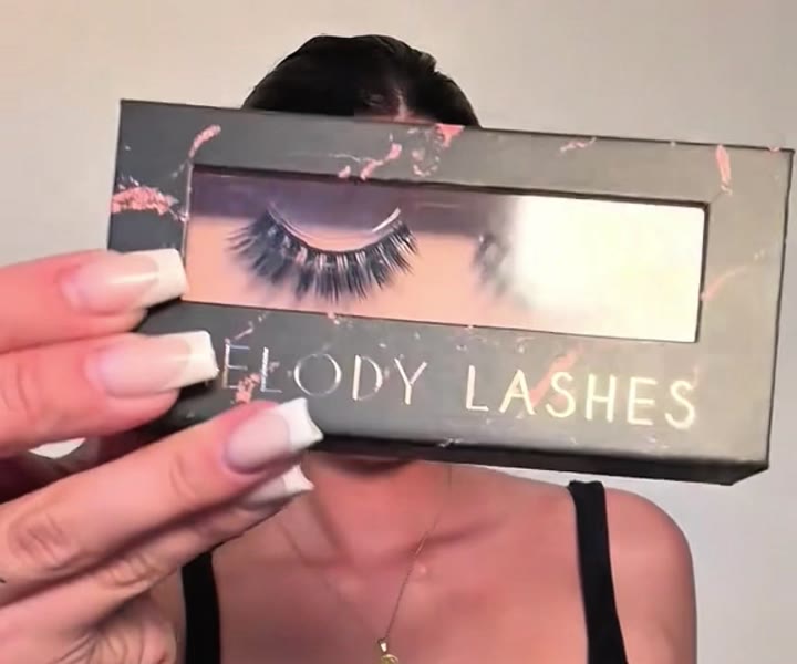 Cheerleader Lashes in der Melody Lashes Box